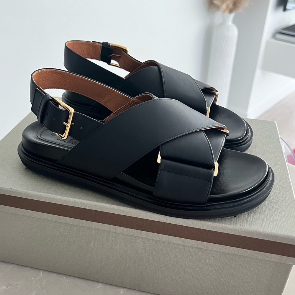 Marni Black Fussbett sandals size 37.5